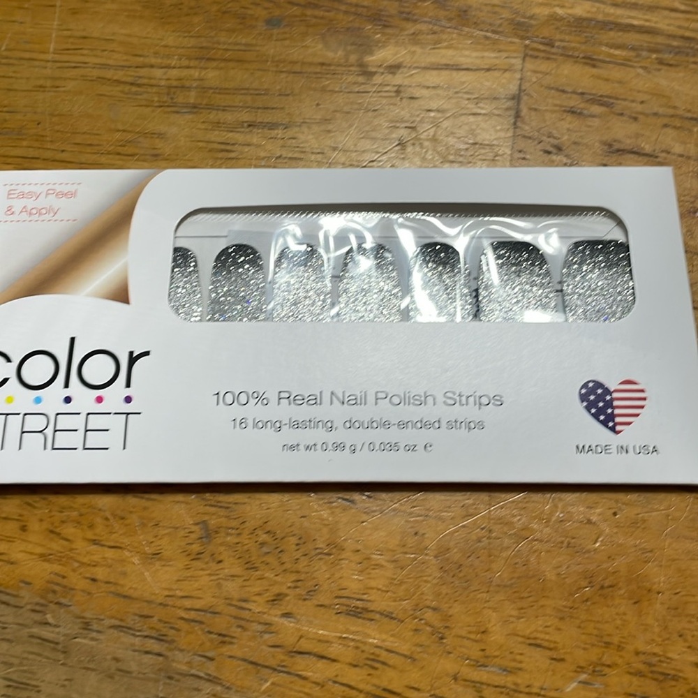 Color Street nail polish